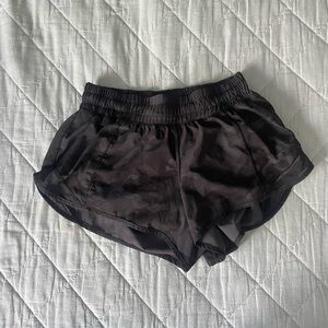 Lululemon Hotty Hot Shorts
